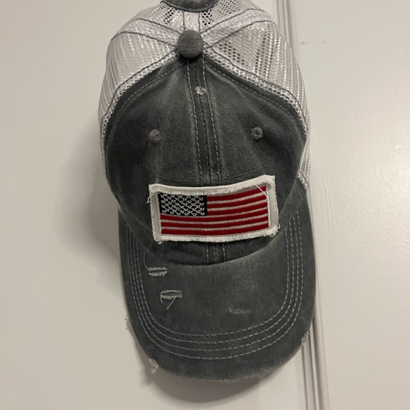Accessories - New without tags Ballcap Gray Distressed American Flag Patch with bun hole